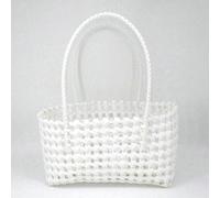 perforated woven bag is perfect for vacations and the beach, featuring both shoulder and hand-carry options. Made from plastic weave, it is lightweight and practical.