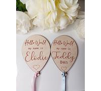 Personalised Baby Arrival Sign | Hello World | Welcome to the World | Engraved Name Plaque | Photo Prop | Balloon Disc (Small 11cmx13cm, Pink)
