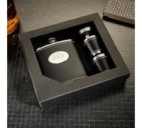 Personalised Deluxe Hip Flask Gift Set - Custom Engraved 7oz Stainless Steel Flask with Funnel & 2 Cups - Gift for Men, Groomsmen, Father’s Day, Birthday or Christmas (Black)