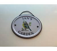 Personalised Embossed Metal Garden Sign 12x15cm - British Bird Design - Outdoor Decorative Hanging Garden Plaque - Weatherproof Metal Sign for Garden Walls Fences or Sheds (Ian)