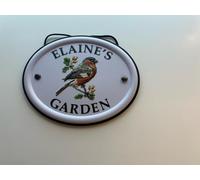 Personalised Embossed Metal Garden Sign 12x15cm - British Bird Design - Outdoor Decorative Hanging Garden Plaque - Weatherproof Metal Sign for Garden Walls Fences or Sheds (Elaine)