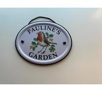 Personalised Embossed Metal Garden Sign 12x15cm - British Bird Design - Outdoor Decorative Hanging Garden Plaque - Weatherproof Metal Sign for Garden Walls Fences or Sheds (Pauline)