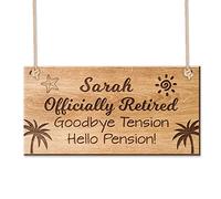 Personalised Funny Retirement Gifts for Women Men Engraved Custom Wooden Sign Hanging Plague Personalised Gifts for Her Him Grandad Grandma Colleague Teacher Friend Family (Design 1)