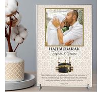 Personalised Hajj Mubarak Celebration Photo Plaque with Kaaba & Custom Couple Photo - Islamic Keepsake Gift for Hajj Family & Friends Thoughtful Sign (Beige, Acrylic)