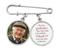 Personalised Memorial Pin for Graduation, Custom Class of 2026 Brooch Pin with Photo Charm, Graduation Gift for Her Him, Personalised Photo Keepsake, Customised Graduation Presents (01)