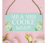 Personalised Mr & Mrs Sign with Wedding Date - Custom Wall Hanging Plaque for Newlyweds, Floral Design Decor (MDF Wood Indoor Use Only)
