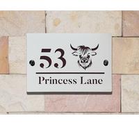 Personalized Acrylic House Number Plaque - Custom Modern Address Sign with House Name, Door Number, Wreath Design and Scottish Highland Cow (Scottish Highland Cow)
