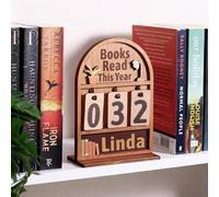 Personalized Books Read This Year Counter Mini Plaque with Flat Base,Book Tracker Sign,Mini Bookshelf,Gift for Readers,Book Lovers Gift,Books Ends,Bookshelf Decor,Christmas Birthday Gifts (Brown)