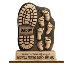 Personalized Family Footprints Names Sign Plaque Gift for Dad, Grandpa,Custom Father's Day Wooden Frame,No Matter How Big We Get We Will Always Reach for You (15cm/5.9in)