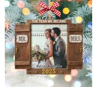 Personalized The Year We Became Mr and Mrs Christmas Ornament 2025 Custom 2D Wood First Christmas Married Ornament for Xmas Tree Ornaments Newlyweds Photo Keepsake Gifts for Couple Anniversary,06