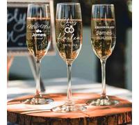 Personalized Wedding Champagne Flutes for Bride and Groom,Custom Mrs and Mr Engraved Wine Glass Engagement and Anniversary Wedding Gift Wine & Champagne Glasses