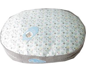 Pet Brands Me to You Super Soft Oval Dog Bed, Medium