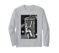 Peter Davison Doctor Who Cricket Tardis 1981 Long Sleeve T-Shirt