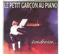 Petit Garcon au Piano - Tendresse