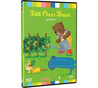 Petit Ours Brun jardine