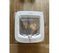 Petsafe Microchip Cat Flap - White 4-Way Lock Easy Program Cat Door Ppa19-16145