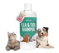 Petsly Medicated Flea & Tick Shampoo for Cats & Dogs - 500ml - Anti-bacterial & Anti-fungal - Soothing Cleanser for Itchy, Sensitive Skin - Remove Fleas & Ticks Fast - PETA Approved - Made in Germany