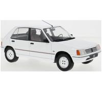 MODEL CAR GROUP 1/18 PEUGEOT 205 1984 WHITE MCG18493