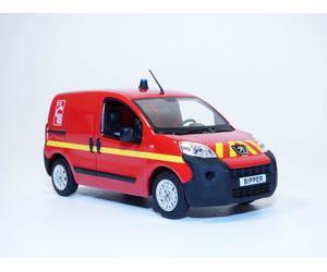 PEUGEOT Bipper Sapeurs Pompier 1/43