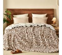 PHF Giraffe Sherpa Fleece Blanket Twin Size, 480GSM Thick and Warm Reversible Blanket for Winter, No Shedding, No Pilling, Ultra Soft Fuzzy Plush Blanket for Bed Sofa Couch, 60"x80"