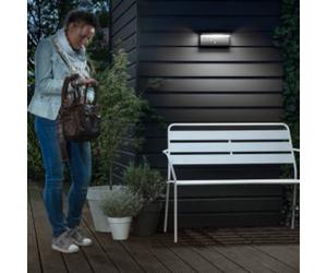 Philips LED outdoor wall lamp Bustan Sensor, 4,000 K