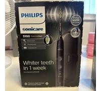 Philips ProtectiveClean 5100 HX6850/47 Sonic electric toothbrush with accessories