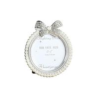 Photo Frames A Bow Shaped Pearl Studded Diamond Frame With A 3/6/7 Inch Oval Photo, Suitable For Children's Gifts, Birthday Party(3 in 3x3cm)
