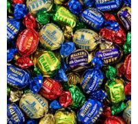 Pick and Mix Sweets - 1kg Sweet Pouches - Retro & Traditional Walkers Assorted Toffees and Eclairs
