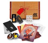 Pick G uitarist Gift Box by Antony Scott with a Classical Acoustic Enamel Guitar Pin, 18 Assorted Picks, 2 Microfibre Cloths, 3 Prints and 3 Chord & Scale Charts