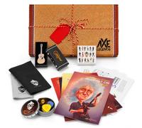 Pick G uitarist Gift Box by Antony Scott with Martin-Style Acoustic Enamel Guitar Pin, 18 Assorted Picks, 2 Microfibre Cloths, 3 Prints and 3 Chord & Scale Charts