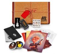 Pick G uitarist Gift Box by Antony Scott with Resonator-Style Acoustic Enamel Guitar Pin, 18 Assorted Picks, 2 Microfibre Cloths, 3 Prints and 3 Chord & Scale Charts