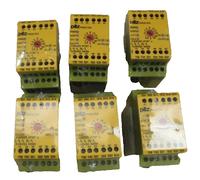 Pilz PNOZ XV3 774540 Safety Relay 24/30V DC Emergency Stop Safety Module