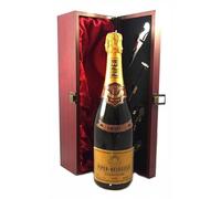 Piper Heidsieck Brut Millesime Champagne 1976 in a silk lined wooden box with four wine accessories, 1 x 750ml