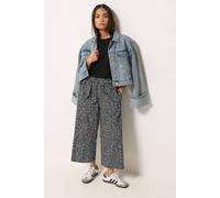 PixieGirl Women's Petite Leaf Print Cropped Trousers in Black | Size: 12 PixieGirl Black 12