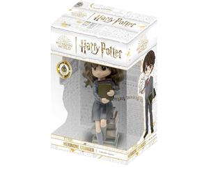 Plastoy Hermione Stack of Grimoires
