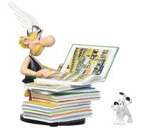Plastoy SAS 128 - Asterix Sits on Stack of Books * New Edition *
