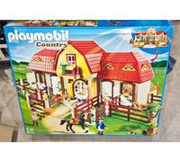 PLAYMOBIL 5221 - Large Horse Farm With Paddock