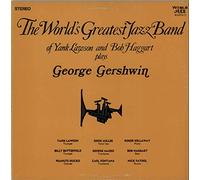 Plays George Gershwin