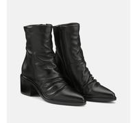 Pleated Heeled Pointed Leather Ankle Boots Black
