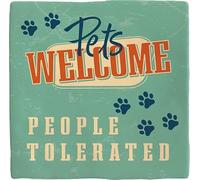 Plenty Gifts Personalised Plaque - Pets Welcome - Decorative Tile for Animal Lovers - 15 x 15 cm