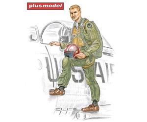 Plus Model AL4047 - 1/48 Pilot F-86 Sabre - New