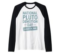 Pluto Demotion Day 2006 Retro Astronomy Science Nerd Raglan Baseball Tee