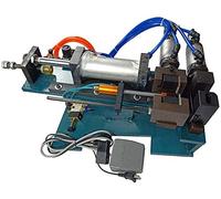 Pneumatic Wire Stripping Machine with Flat Blade for Efficient Cutting and Peeling, 220V Power for Industrial Applications