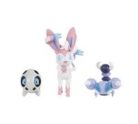 Pokémon Battle Figure 3 Pack - Features 2-Inch Poochyena and Totodile plus 3-Inch Kabutops Battle Figures