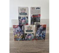 Pokémon TCG: Mega Evolution-Phantasmal Flames Elite Trainer Box (1 Full-Art Promo Card, 9 Booster Packs & Premium Accessories)