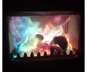 Polaris Pine Cone Log Burner Fire Pit - Vibrant Colour Changer for Indoor or Outdoor Use 250g