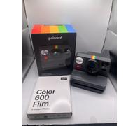Polaroid NOW Generation 3 Instant Camera With 8 Photos - Black