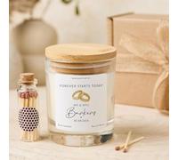 Pomchick - Personalised Wedding Candle Gift Mr & Mrs Engagement Keepsake with Last Names and Date Romantic Present for Newlyweds or Couples