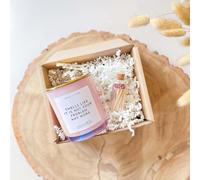 Pomchick - Smells Like It's not Your Problem Anymore Scented Candle with Metal lid Pink Black White Gift for Colleague Retirement New Job Divorce