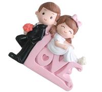 POPETPOP Romantic Resin Cake Ornament Featuring Bride and Bridegroom Figurines, Design and Realistic Style, for Valentine's Day Parties and Car Front Decorations